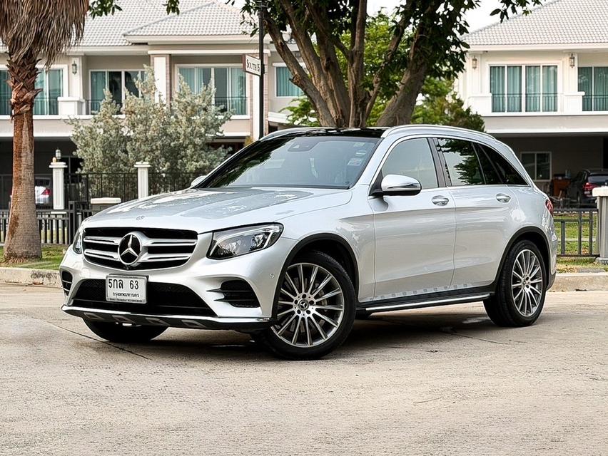 Benz GLC250d AMG Dynamic 4matic ปี 2018 Top สุด Facelift ดีเซลล้วน เจ้าของเดียว หลังคาแก้ว