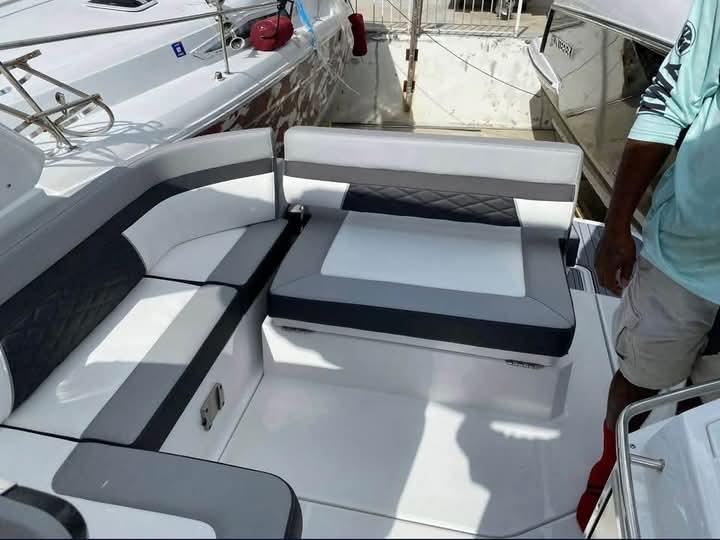 MONTEREY SPORT YACHT 295  6