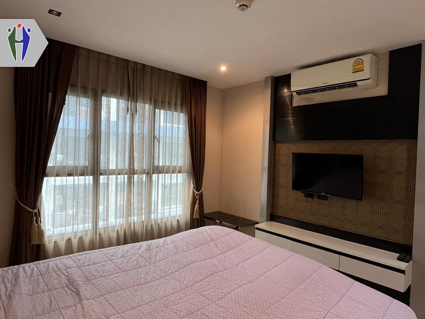 ให้เช่าคอนโดเดอะบลูเรสซิเด้นพร้อมอยู่ พัทยาใต้ 10,000 คอนโดขนาด 38 ตารางเมตร 1 ห้องนอน 1 ห้องน้ำ 1 ห้องนั่งเล่น พร้อมระเบียงกว้าง คอนโดนี้มีเฟอร์นิเ 9