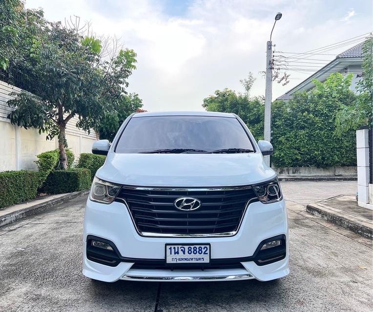 รหัสรถ AP8882 #Hyundai H1 2.5 Elite Ns ดีเชล สีขาว ปี2023