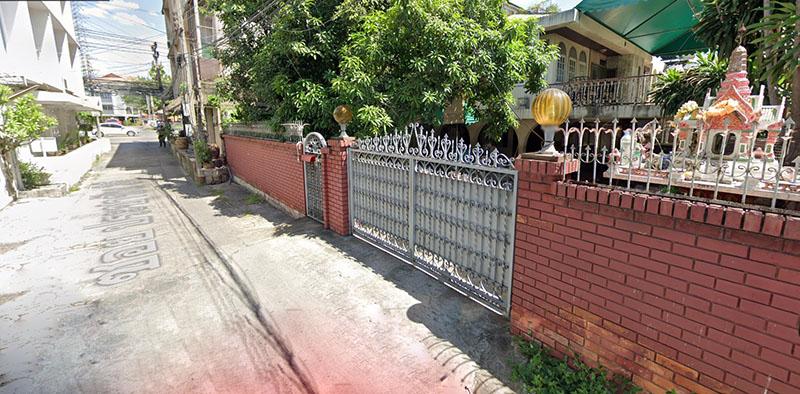 ขายบ้าน ทำเลทอง ซอยประชาชื่น35 ถนนประชาชื่น แขวงวงศ์สว่าง เขตบางซื่อ กรุงเทพ ขนาดพื้นที่ 90 ตร.วา เทียบเท่ากับอาคารพาณิชย์ 5หลังจากปากซอย 6