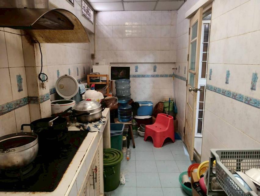 ขายถูกมาก!! ทาวน์เฮาส์ 2 ชั้น หมู่บ้านภูมิชนก เพชรเกษม 67 ใกล้เดอะมอลล์บางแค 5