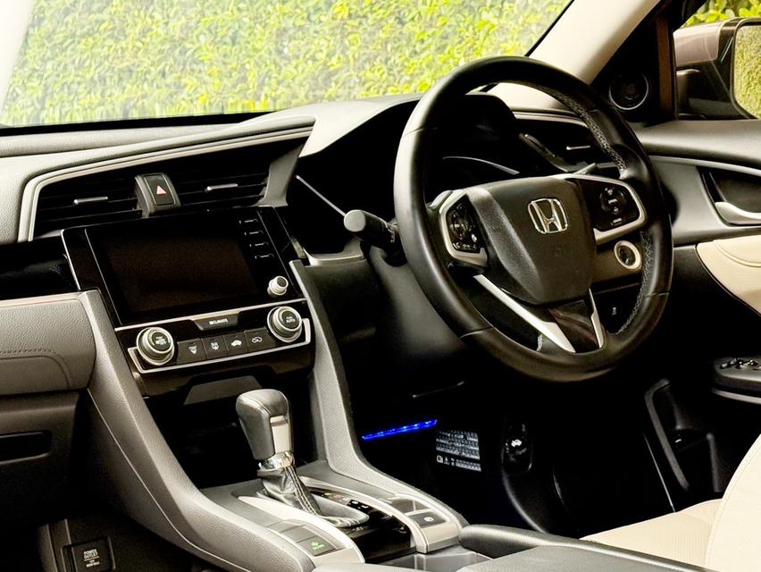 2020 HONDA CIVIC FC 1.8 EL MINORCHANGE รถมือเดียวออกป้ายแดง รถวิ่งน้อย เข้าศูนย์ทุกระยะครับ 12