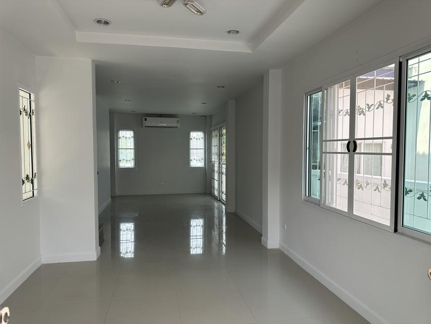 บ้านแฝดรีโนเวทให้ใหม่ 4