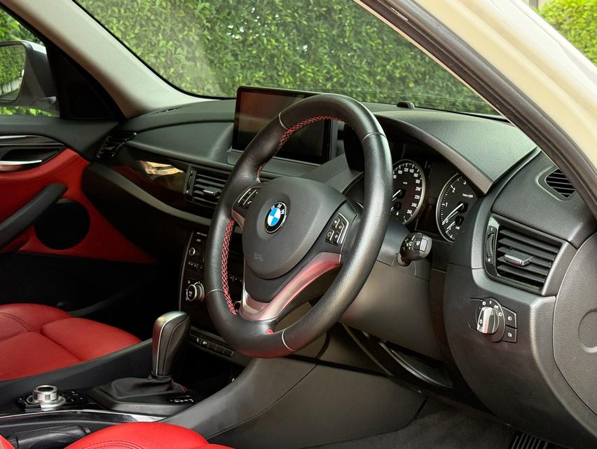 2015 BMW X1 SPORTLINE รถมือเดียวออกป้ายแดง รถวิ่งน้อย เข้าศูนย์ตรงระยะ รถไม่เคยมีอุบัติเหตุครับ 11