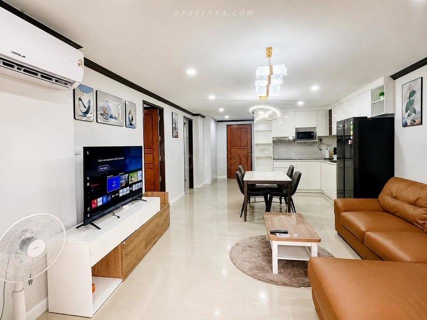 For Rent — 2-Bedroom Condo at Royal Hill Resort, Thappraya RoadSpacious condo for rent at Royal Hill Resort, Building B, located on Thappraya Road. 1