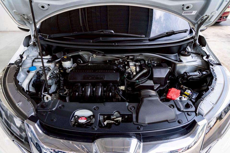 รหัสรถ NP3276 HONDA BR-V 1.5V 2019 17