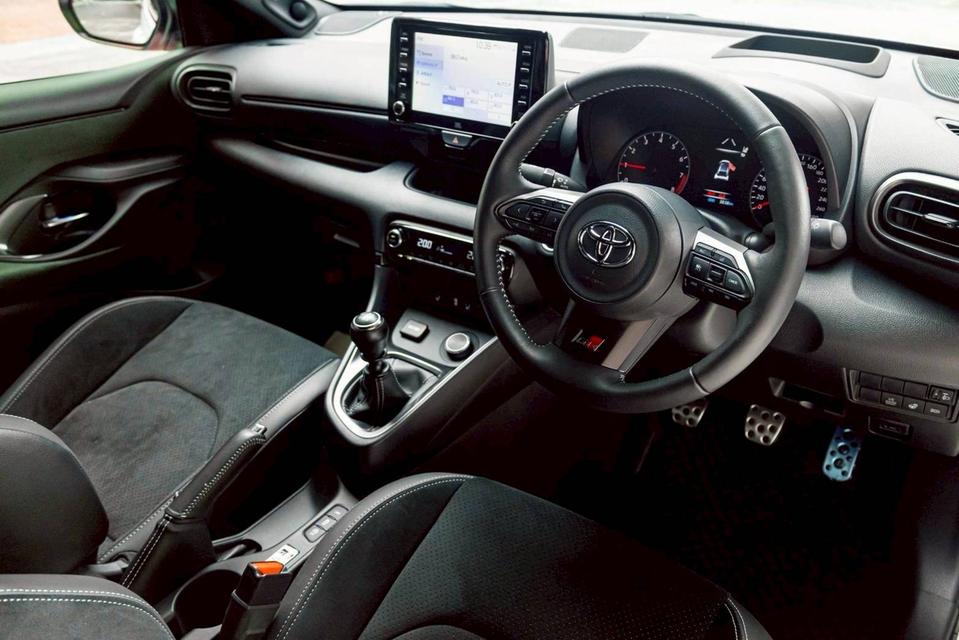 รหัสรถ PR70 Toyota GR Yaris 1.6 RZ High Performance (2023) 7