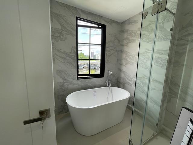 ขายทาวน์เฮ้าส์ 2 ชั้น Khlongtan Nivet บ้านคลองตันนิเวศน์ ปรีดีพนมยงค์ 42 รีโนเวทใหม่ทั้งหลัง ใจกลางเมือง ใกล้เอกมัย ทองหล่อ บ้านทิศเหนือ 14