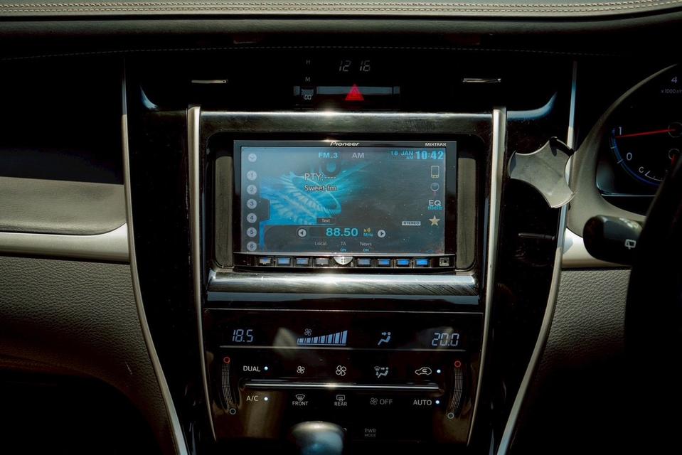 รหัสรถ CBL7921 เลียบด่วน TOYOTA HARRIER 2.0 Elegance AT 2014 รูปที่ 17