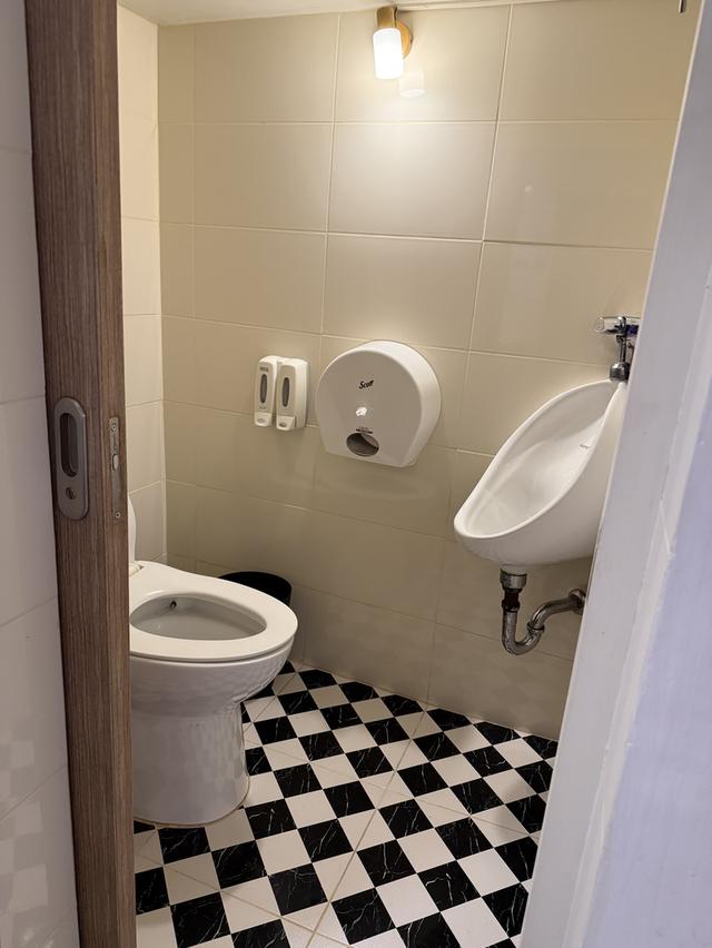 เซ้งอาคารพาณิชย์ ชั้นล่างเป็นร้านกาแฟ 7