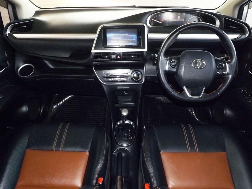 TOYOTA SIENTA 1.5V AUTO ปี2019 รหัส KCY3956 6