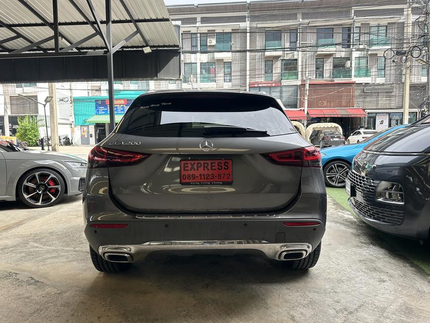 MERCEDES BENZ GLA200 1.3 Progressive จดทะเบียนปี2022 รถสวย รูปที่ 5