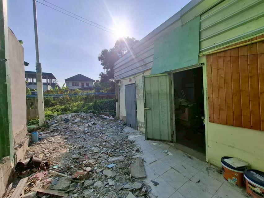 ทาวน์เฮ้าส์ 1 ชั้น ซอยคลองสามคลองหลวง 11/3 ถนนเลียบคลองสาม ต.คลองสาม อ.คลองหลวง จ.ปทุมธานี 6