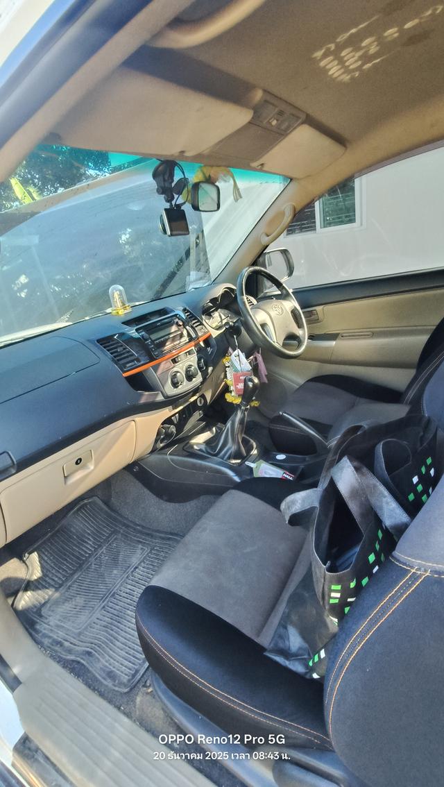 รถยนวีโก้แชมป์ TRD แค็บตัวสูง 11