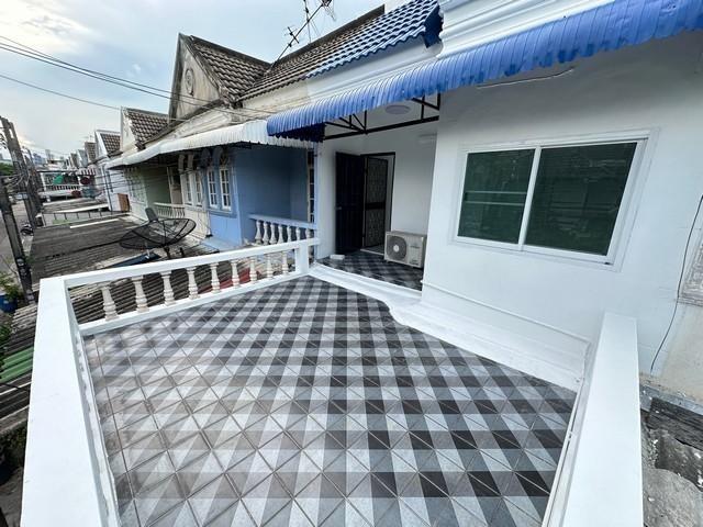 PB5598 ให้เช่าทาวโฮม 2 ชั้น ซอยวชิรธรรมสาธิต57 @นิรันดร์ทาวโฮม บ้านรีโนเวทใหม่ทั้งหลังพร้อมเข้าอยู่ 12