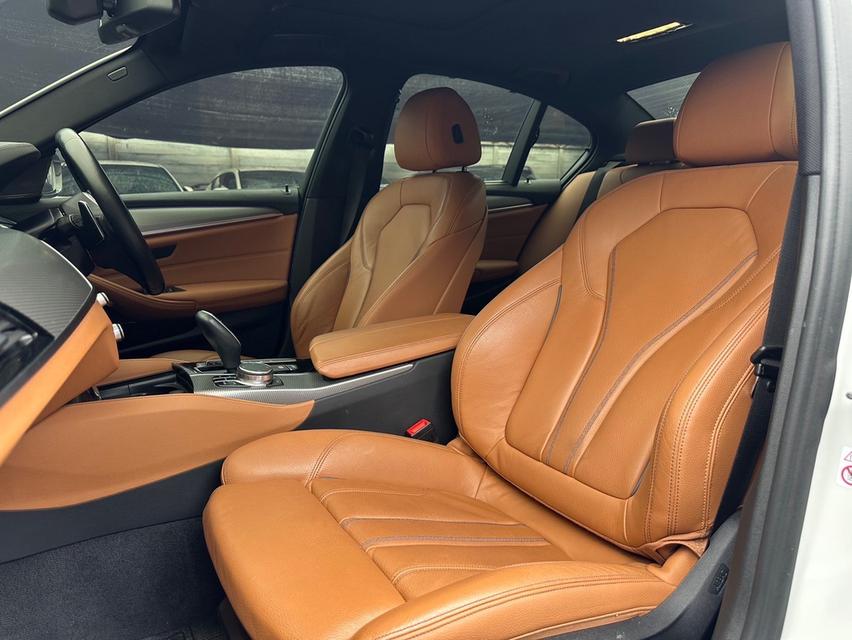 Bmw 530e m-sport ปี 2018 จด 2019  วิ่ง 8x,xxx km  5