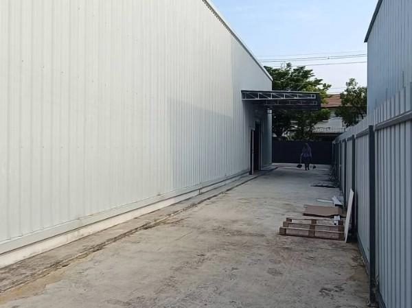 ให้เช่าโกดังย่านถนนกรุงเทพกรีฑาพื้นที่ใช้สอย 288 ตรม. พื้นที่ทั้งหมด 650 ตรม.พิกัดถนนกรุงเทพกรีฑา เขตสะพานสูง กรุงเทพฯ 5