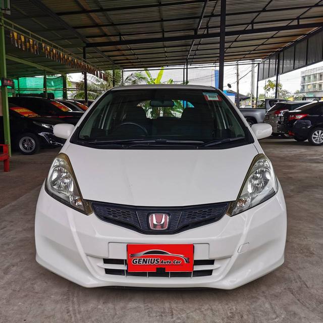 รถยนต์มือสอง HONDA JAZZ ปี2013