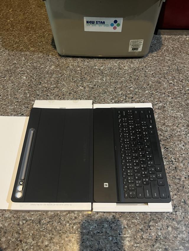 ขายBook CoverKeyboardSamsungTabS9Plusและ10Plusของแท้สวยๆใช้งานดีถูหๆ รูปที่ 2