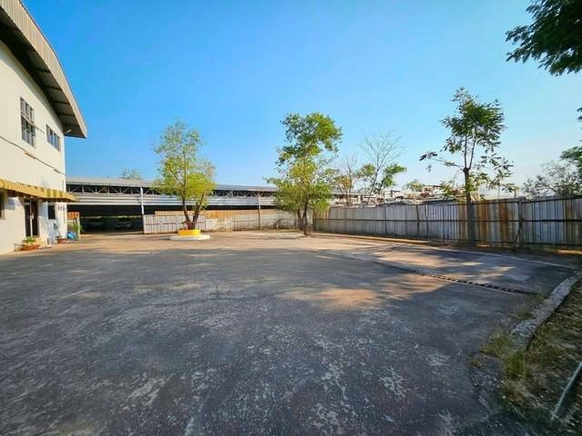 ขายโกดังสำนักงานอยู่ในนิคมอุตสาหกรรม อยู่ในการดูแลของ กนอ.บนเนื้อที่ 10 -3-60 ไร่ พื้นที่สีม่วง นิคมอุตสาหกรรมเกตเวย์ซิต 4