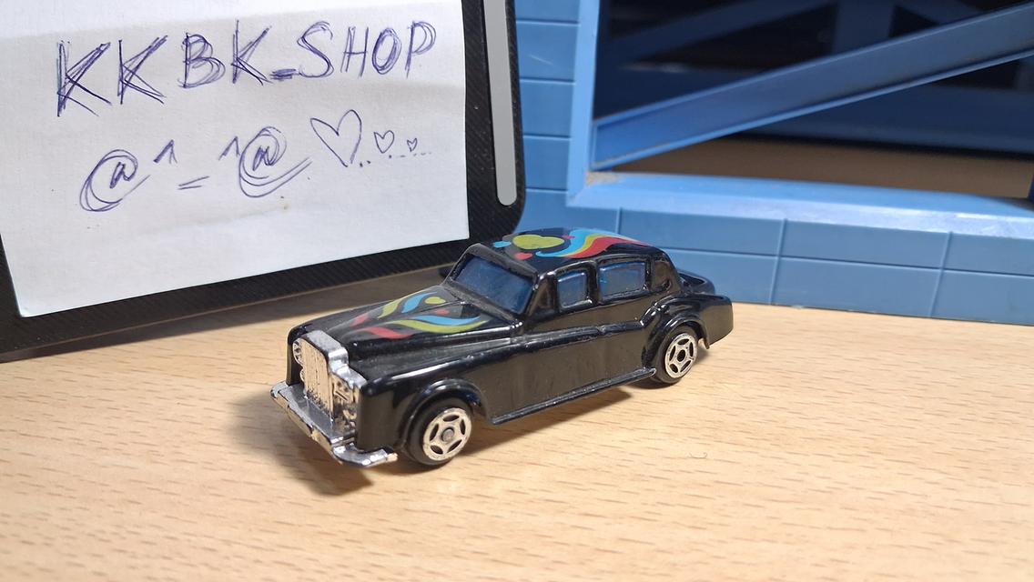รถโมเดล รถเหล็ก Black Rolls Royce With Blue Windows 692 Diecast Toy Hearts Rainbow Vintage