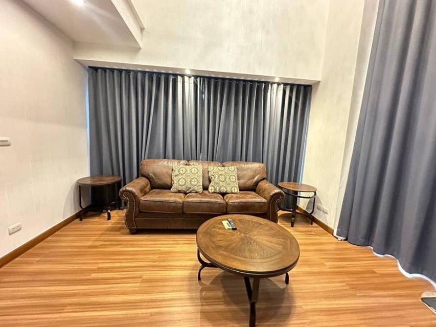 ขายคอนโดTeal Sathorn - Taksin ชั้น 8 ห้องมุม วิวสระ ใกล้BTS วงเวียนใหญ่ 2