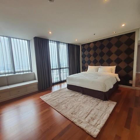 ให้เช่าคอนโด 2 ชั้น โครงการเดอะโฟร์วิงส์ เรสซิเดนซ์ (ศรีนครินทร์) Penthouse Duplex พร้อมเฟอร์จิเนอร์ 4