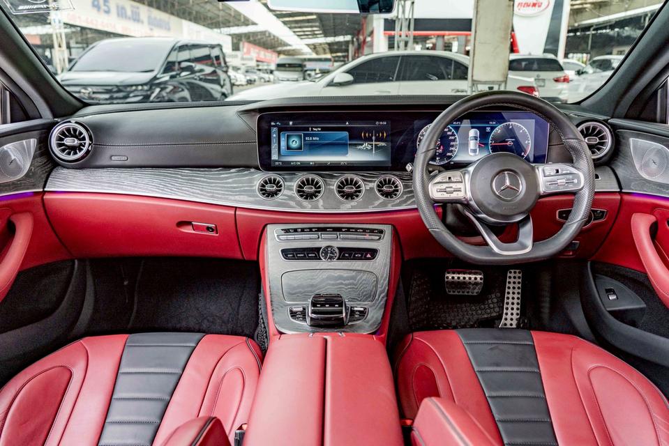 รหัสรถ NP4461 4461 BENZ CLS300d AMG PREMIUM 2020 9