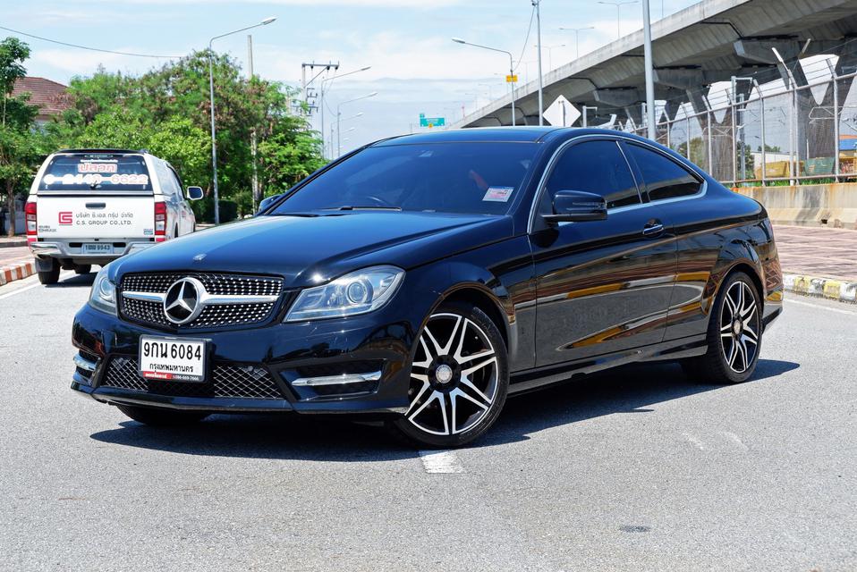 Benz C180 Coupe 1.6 AMG Plus W204 ปี 2014 3