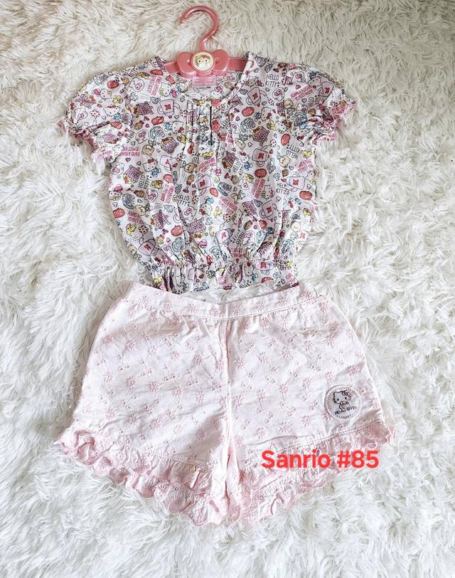 ขายเหมา เสื้อผ้าเด็ก Sanrio แท้ ส่งต่อสภาพเหมือนใหม่ ไม่มีตําหนิ กดป้ายทุกชุด (ไม่ใช่งานกระสอบ) รวม 21 ชุด รูปที่ 17
