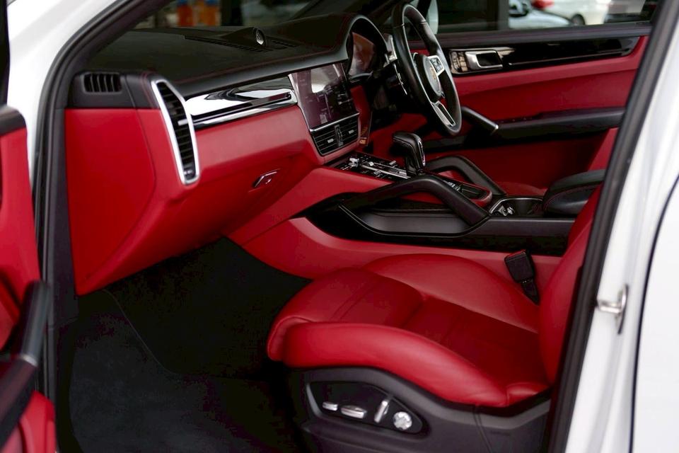 Porsche Cayenne Coupe E-Hybrid 3.0 V6 Turbo 2020 สีขาว รูปที่ 14