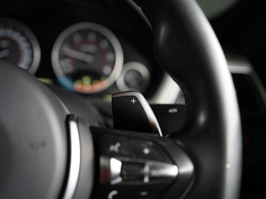 รหัสรถ BM6967 BMW 320d GT M-Sport 2019 18