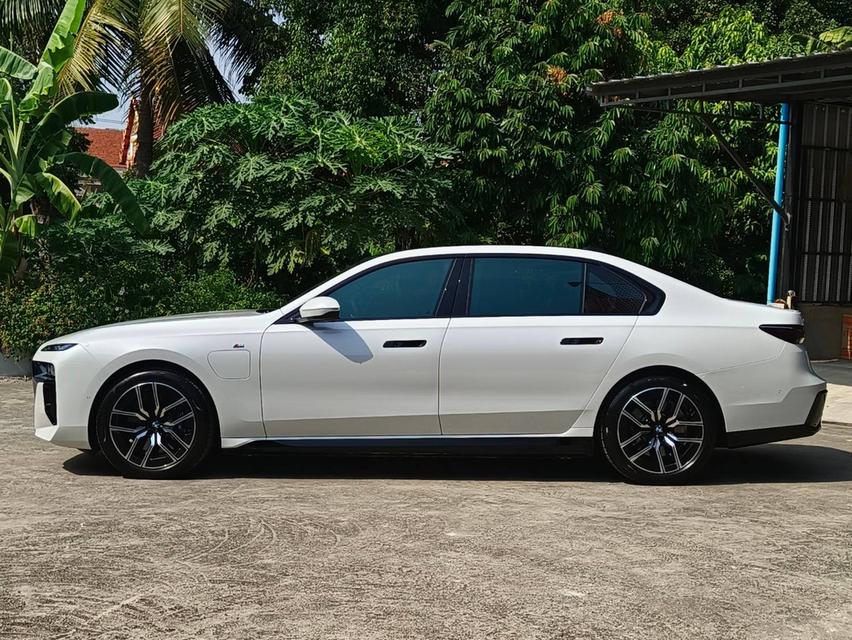 750e xDrive M Sport 6