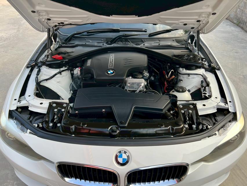 ปี 2013 BMW SERIES 3, 320i LUXURY โฉม คู่มือ/บุ๊คครบ รูปที่ 15