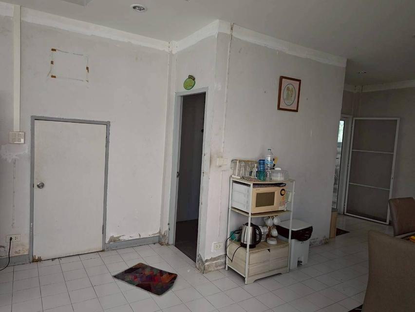 ขายบ้านพร้อมที่ดิน ทำเลดี หมู่บ้านพาราไดซ์การ์เด้นท์ เขตลาดกระบัง จังหวัดกรุงเทพมหานคร 7