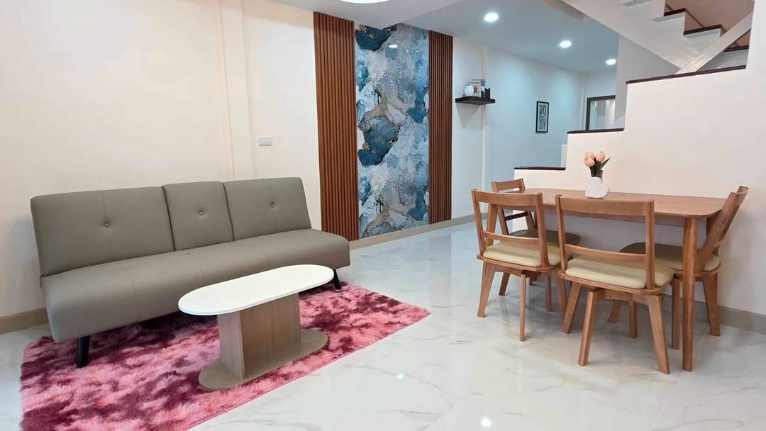 หมู่บ้านดิเอมเมอรัลด์พาร์ค2 ทำเลชัยพฤกษ์ ราชพฤกษ์ ทาวน์เฮ้าส์ 2 ชั้น  ตกแต่งใหม่พร้อมอยู่ 5