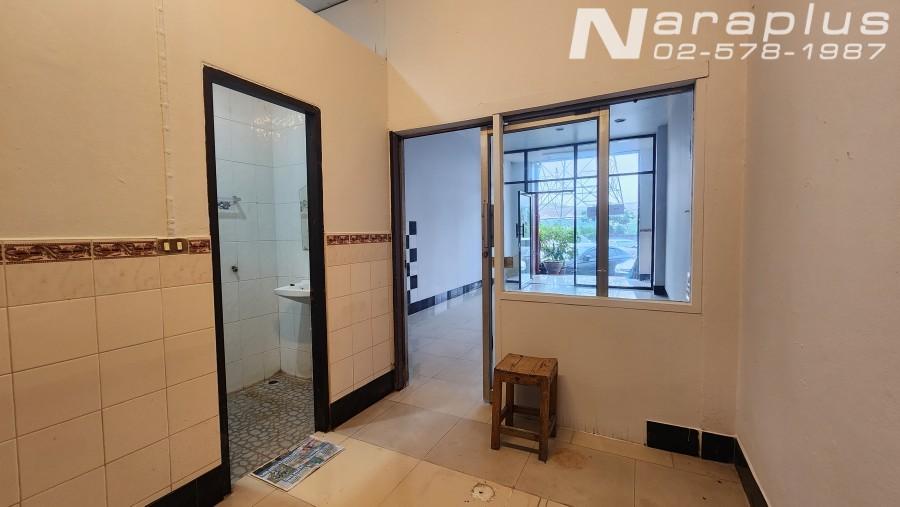 Listing No. 68050568 : ขายคอนโด ชั้น.1 เพื่อการพาณิชย์ และพักอาศัย ขนาด 57.46 ตารางเมตร โครงการ พัฒนาการ คอมเพล็กซ์เฮ้าส์  กรุงเทพ  10