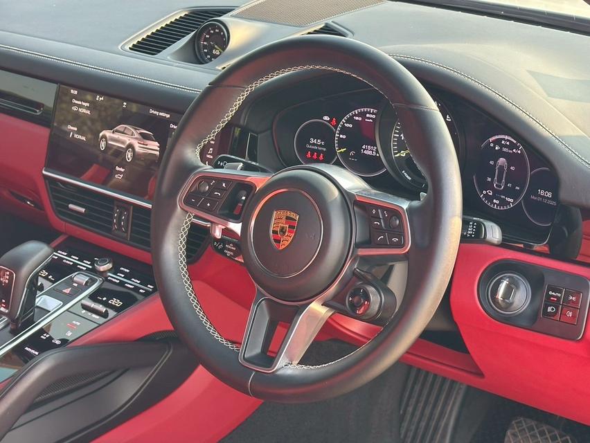 Porsche Cayenne Coupe Hybrid Sport Design 2021