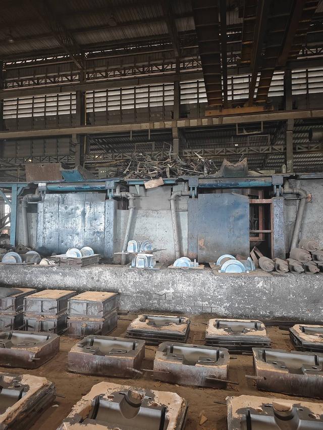 ขายที่ดินประเภท eec พร้อมโรงงานหล่อ อาคารสำนักงาน และใบอนุญาตการหล่อ ขนาดพื้นที่ 28 ไร่ 19