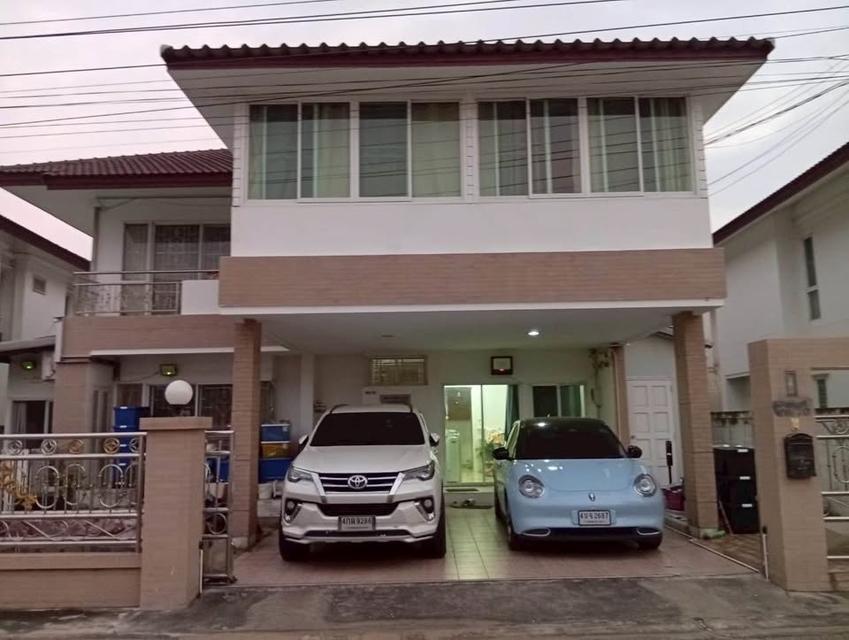 ขายบ้านเดี่ยว ชมเพลินริเวอร์ลอฟท์ ทางเข้าหมู่บ้านติดถนนใหญ่ 1