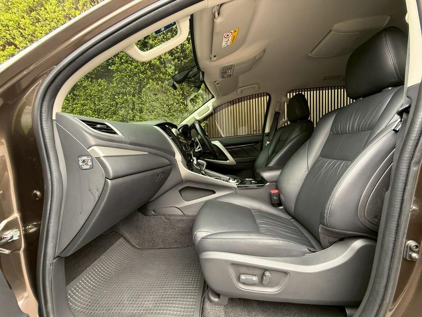 Mitsubishi Pajero 2.4GT 4wd ปี17 16