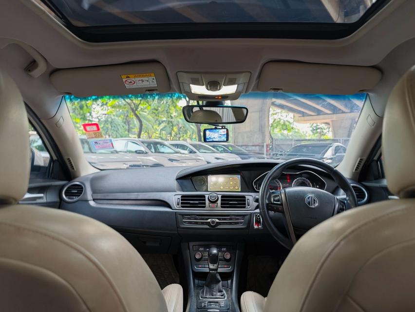 MG-6 1.8 X Fastback Sunroof รถปี 2015 จดปี 2016 รูปที่ 9