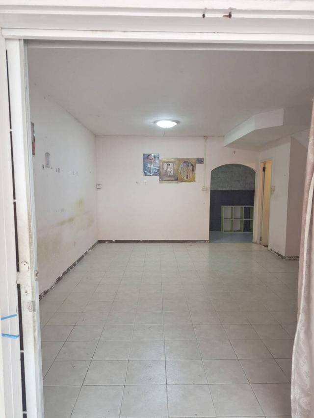 ให้เช่าบ้านเลี้ยงสัตว์ได้ ทาวเฮ้าส์ 2 ชั้น หมู่บ้านพฤกษาบี คลองสาม คลองหลวง ปทุมธานี ใกล้บิ๊กซีคลอง3,ดรีมเวิล์ด,ฟิวเจอร์ ขนาด 18 ตรว. 3นอน 2น้ำ 1 ครัว 4