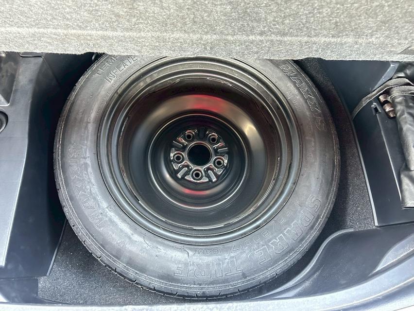 Harrier 2.5 L Hybrid AT ปี 2015 รถสวย สภาพดี  20