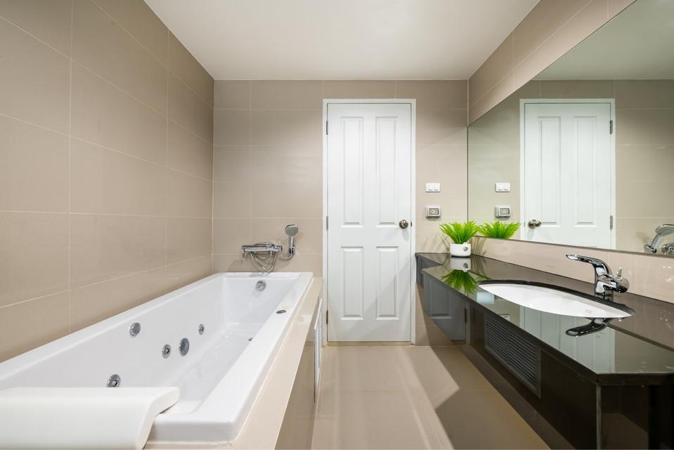 ขาย คอนโดหรู ดูเพล็กซ์ลัคซูรี่ เพ้นท์เฮาส์ ทำเลดี พร้อมอยู่ 5