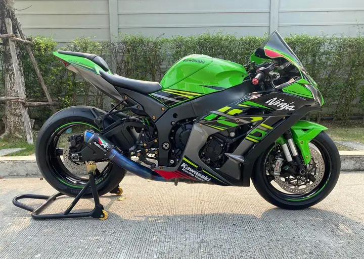 Kawasaki Ninja ZX10R 2019 3