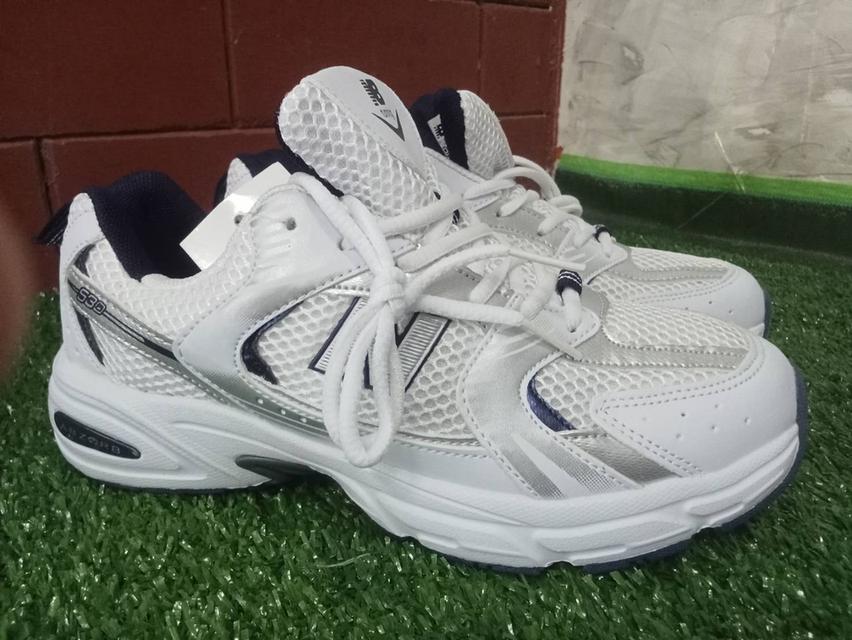 ืnew balance นิวบาลานซ์ 530 ขนาดความยาว 26 cm. เบอร์ 41 ลงได้ จร้า