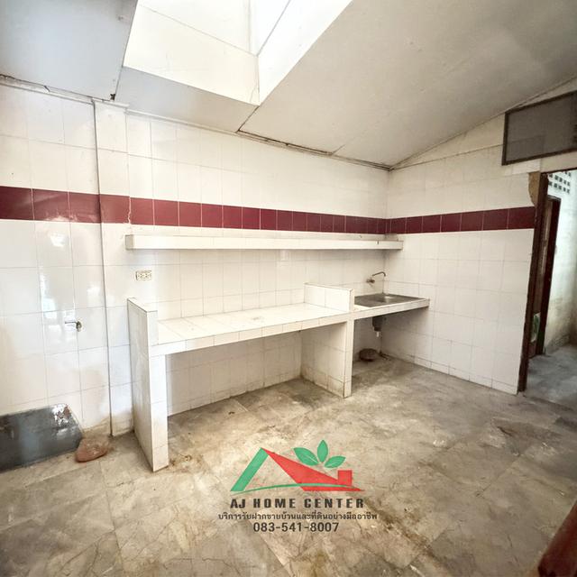 ขายบ้านแฝด39ตรว. ม.อรุณรัตน์ ซ.ทวีวัฒนา29 เหมาะซื้อไปรีโนเวท ราคาพร้อมคุย 4