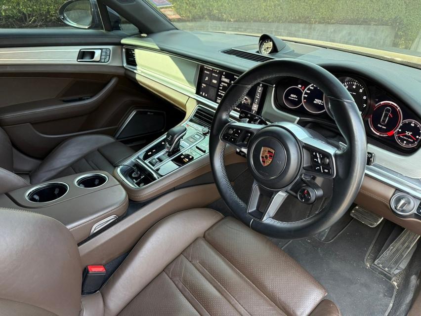 Porsche Panamera 4S เครื่องยนต์เบนซินล้วน ปี 2017 9